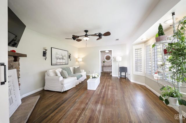 2509 Cedar Street, Bakersfield, CA 93301