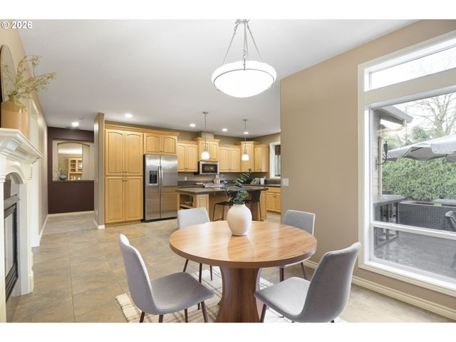 2818 Ne 173RD Ct, Vancouver, WA 98682