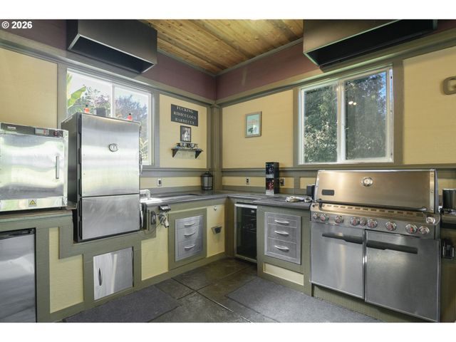 2818 Ne 173RD Ct, Vancouver, WA 98682