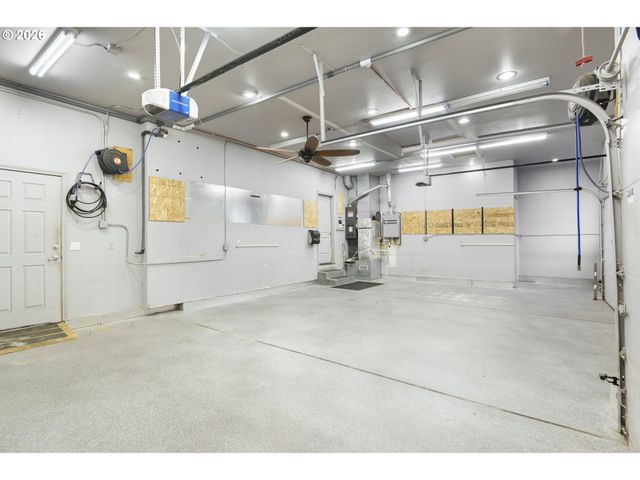 2818 Ne 173RD Ct, Vancouver, WA 98682