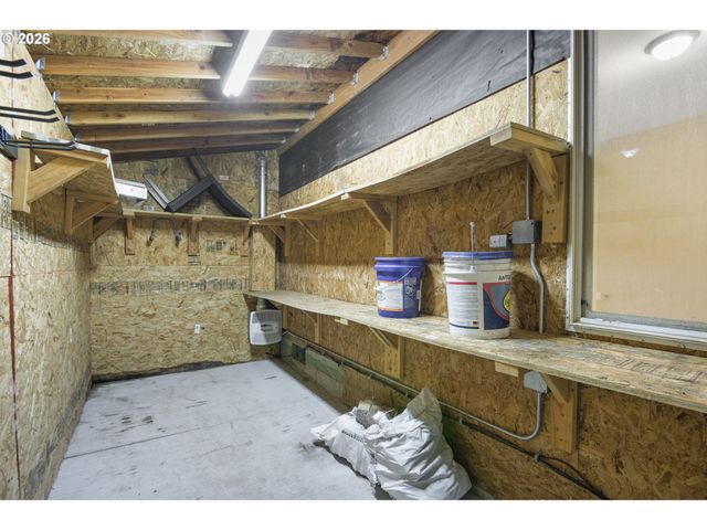 2818 Ne 173RD Ct, Vancouver, WA 98682