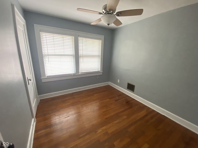 5267 N College Avenue, Indianapolis, IN 46220