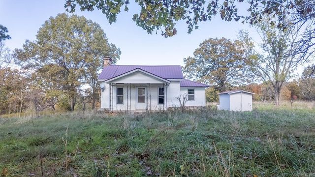 2427 M Highway, Koshkonong, MO 65692