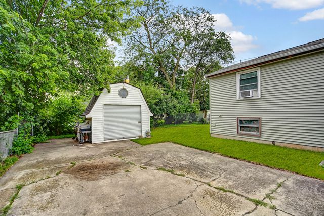 515 Concord Avenue, Romeoville, IL 60446