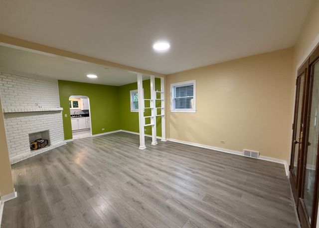2237 Kristan Avenue, North Chicago, IL 60064
