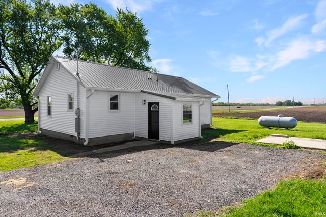 8391 N 400 W, New Richmond, IN 47967
