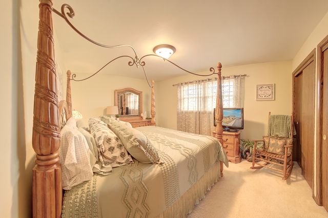 6346 W 90th Street, Oak Lawn, IL 60453