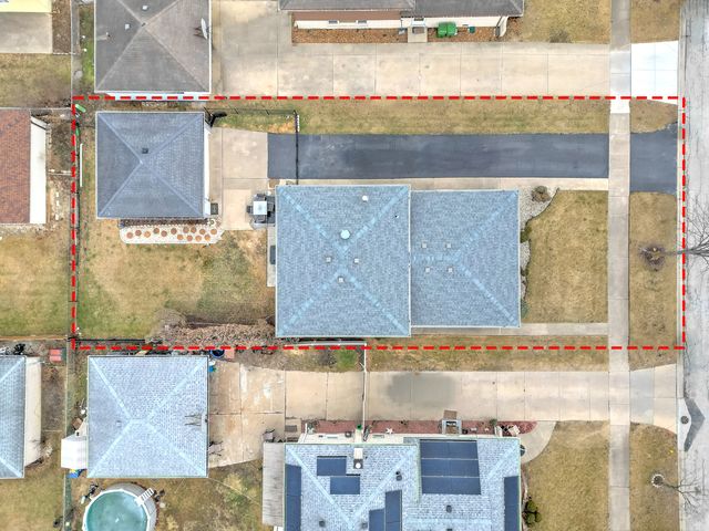 6346 W 90th Street, Oak Lawn, IL 60453