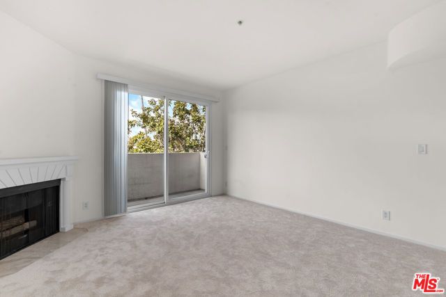 620 S Gramercy Place 301, Los Angeles, CA 90005