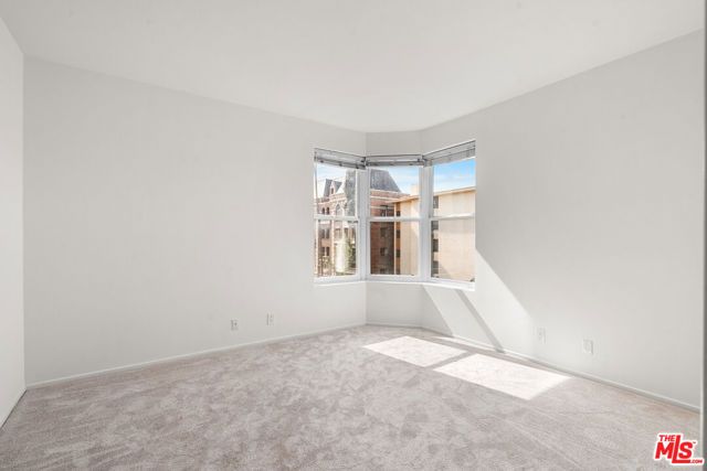 620 S Gramercy Place 301, Los Angeles, CA 90005
