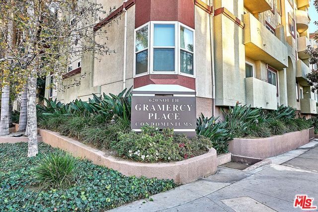 620 S Gramercy Place 301, Los Angeles, CA 90005