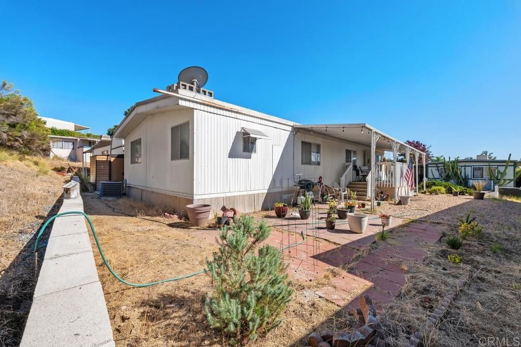 Image 8 of property listing at 13300 Los Coches Road E 47, El Cajon, CA 92021