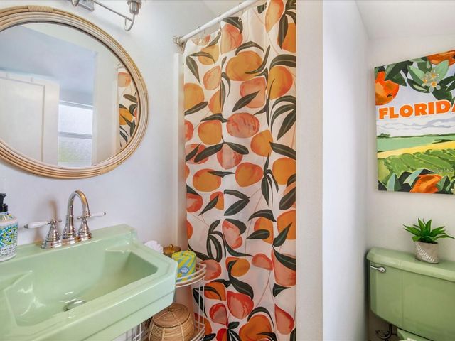 2822 4TH AVENUE W, Bradenton, FL 34205