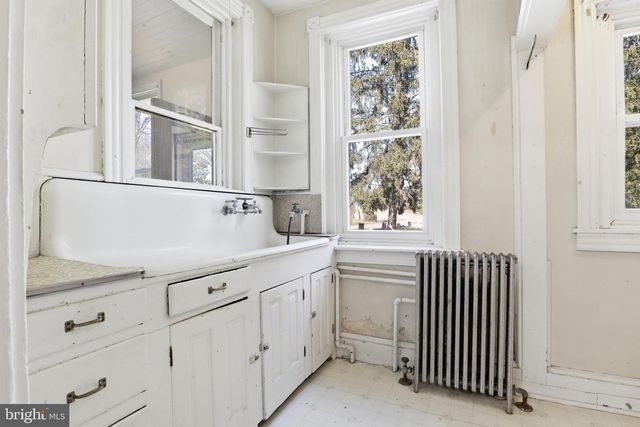 1545 LITITZ RD, Manheim, PA 17545