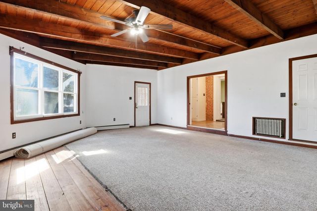 1545 LITITZ RD, Manheim, PA 17545