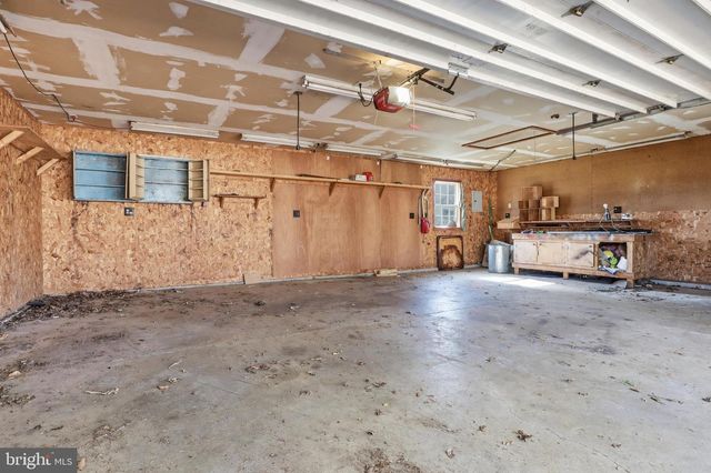 1545 LITITZ RD, Manheim, PA 17545