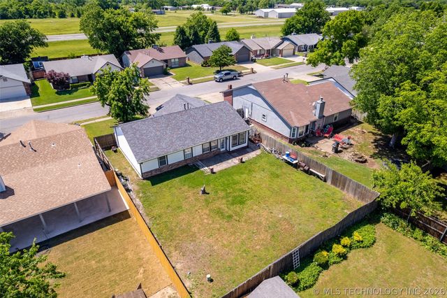 1555 S 137th East Avenue, Tulsa, OK 74108