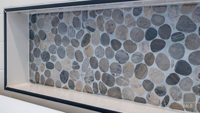 5231 N Sorrento Dr, Boise, ID 83704