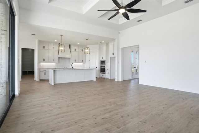 6921 Eagle Creek Drive, Godley, TX 76044