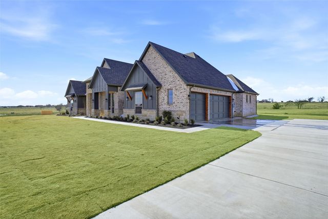 6921 Eagle Creek Drive, Godley, TX 76044