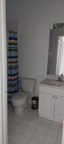 621 NW 78th Terrace 205, Pembroke Pines, FL 33024