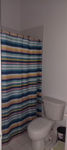 621 NW 78th Terrace 205, Pembroke Pines, FL 33024