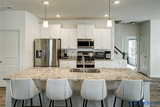 6909 Sir Galahad Rd, Henrico, VA 23231