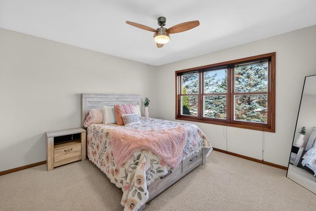 5885 Persimmon Drive, Fitchburg, WI 53711
