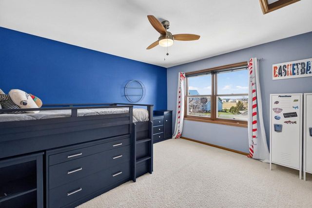 5885 Persimmon Drive, Fitchburg, WI 53711