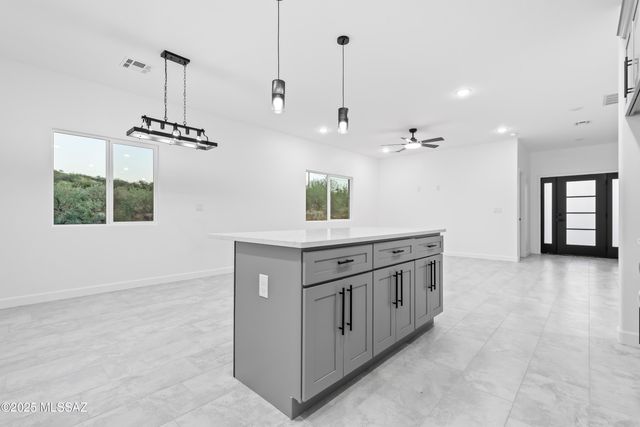 1866 Circulo Bulgaro, Rio Rico, AZ 85648