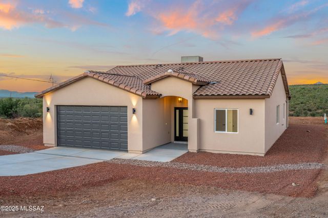 1866 Circulo Bulgaro, Rio Rico, AZ 85648