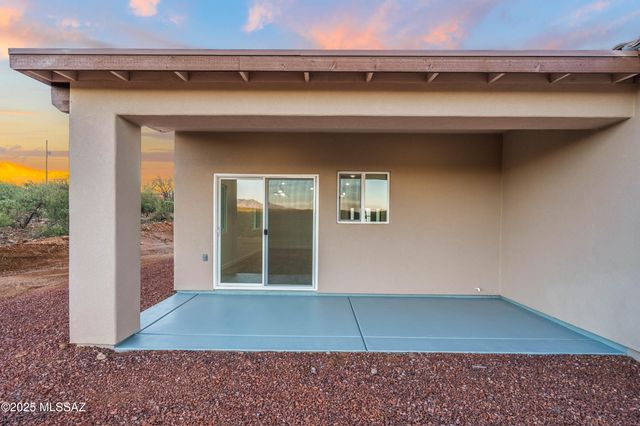 1866 Circulo Bulgaro, Rio Rico, AZ 85648