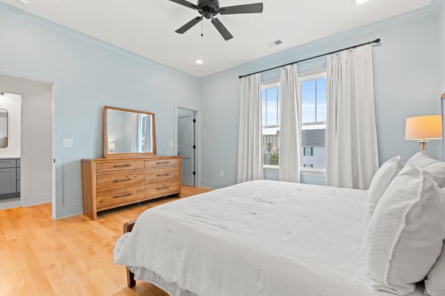 924 Perrin Dr., North Myrtle Beach, SC 29582