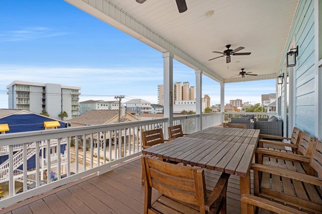 924 Perrin Dr., North Myrtle Beach, SC 29582