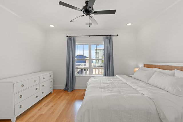 924 Perrin Dr., North Myrtle Beach, SC 29582