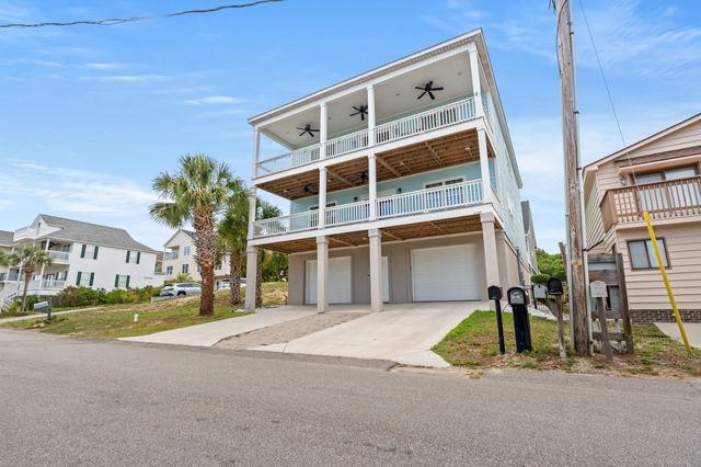 924 Perrin Dr., North Myrtle Beach, SC 29582