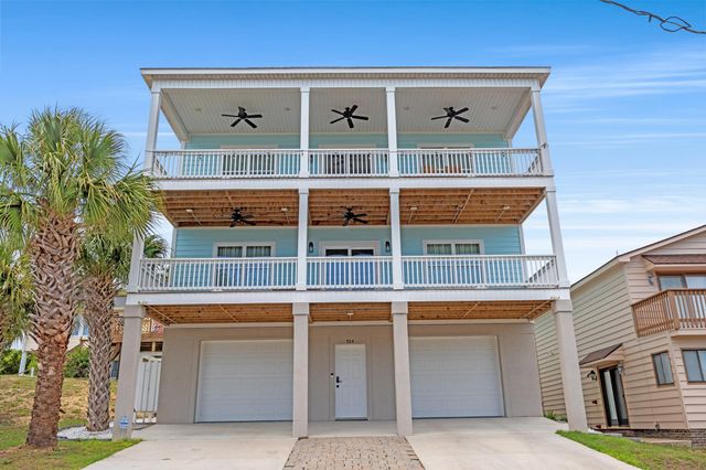 924 Perrin Dr., North Myrtle Beach, SC 29582