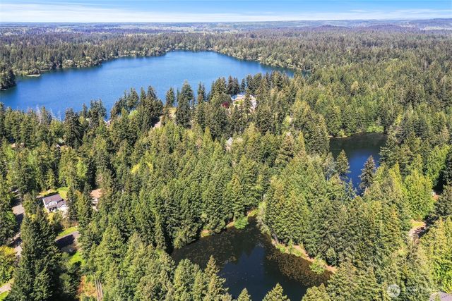 18512 Woodside Drive SE, Yelm, WA 98597
