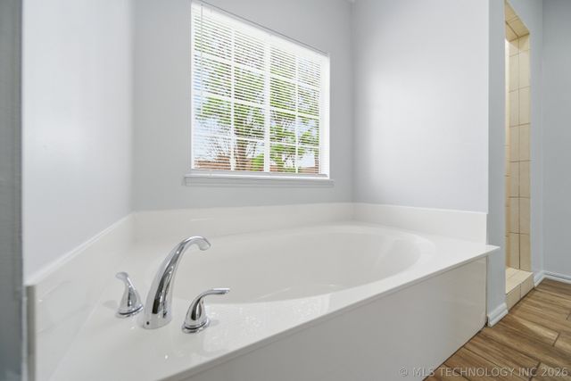 3016 E 90th Court, Tulsa, OK 74137