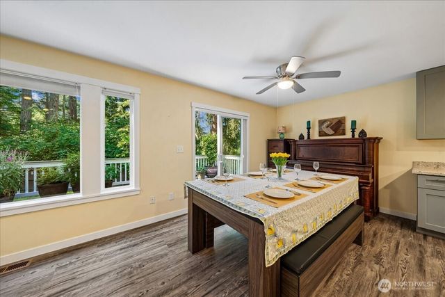 12012 Sound Drive, Anderson Island, WA 98303