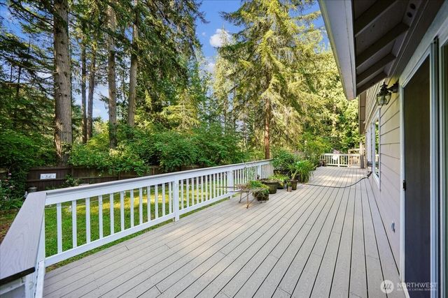12012 Sound Drive, Anderson Island, WA 98303