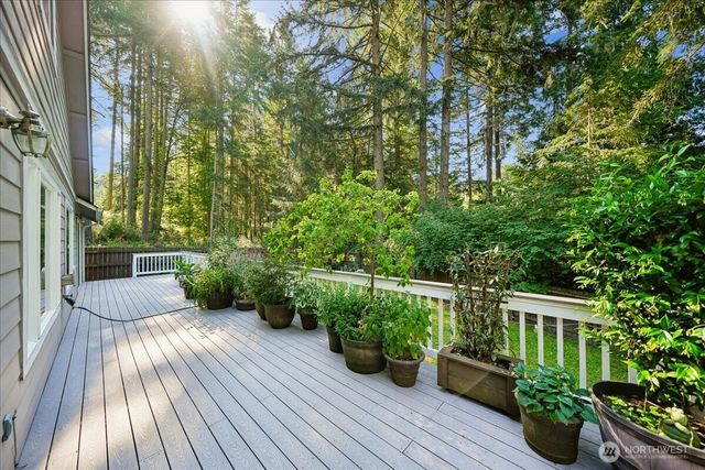 12012 Sound Drive, Anderson Island, WA 98303