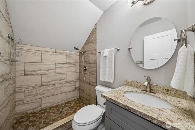 12012 Sound Drive, Anderson Island, WA 98303