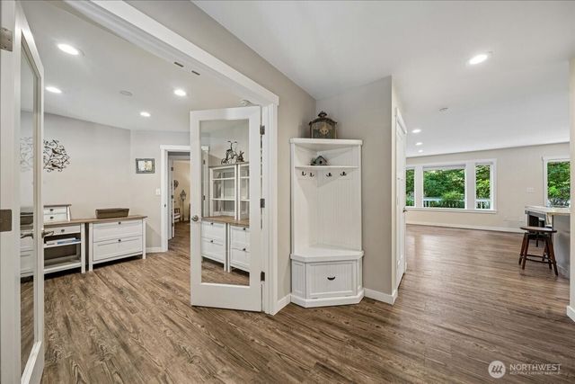 12012 Sound Drive, Anderson Island, WA 98303