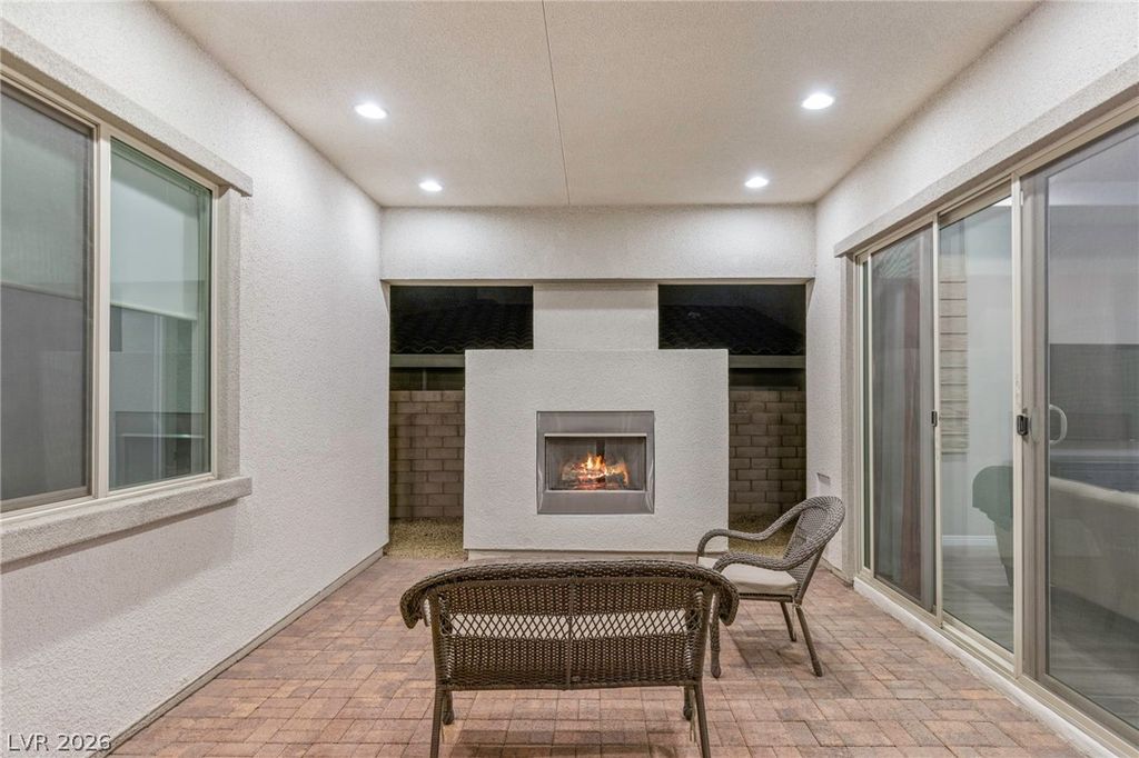 313 Castellari Drive, Las Vegas, NV 89138 — photo 4