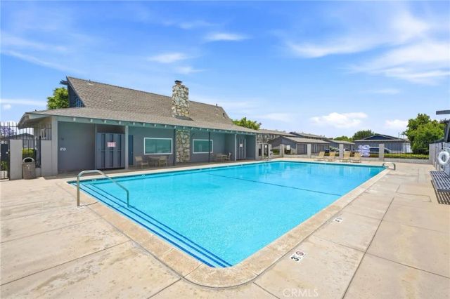 1447 Sycamore, Tustin, CA 92780