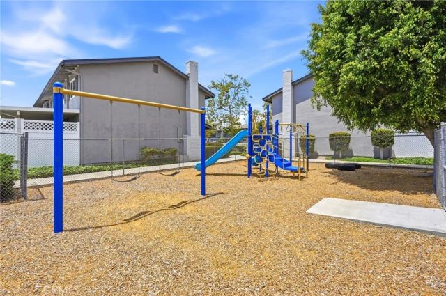 1447 Sycamore, Tustin, CA 92780