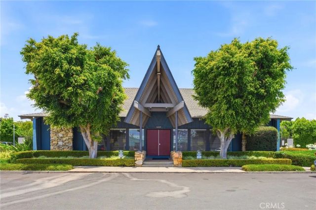 1447 Sycamore, Tustin, CA 92780