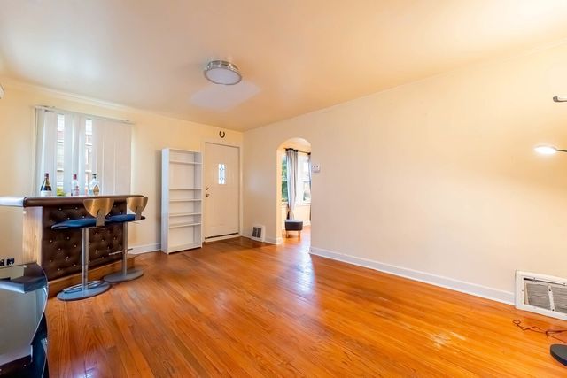 3544 W 63RD Place, Chicago, IL 60629