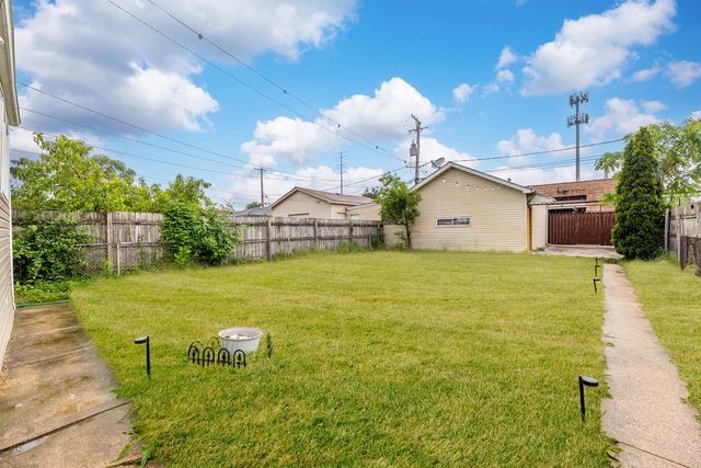 3544 W 63RD Place, Chicago, IL 60629